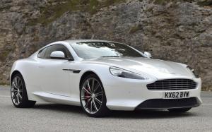 Aston Martin DB9 2012 года (UK)